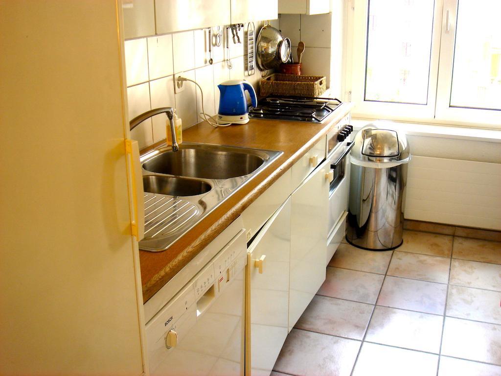 Dakini'S Bed & Breakfast Zurich Ngoại thất bức ảnh