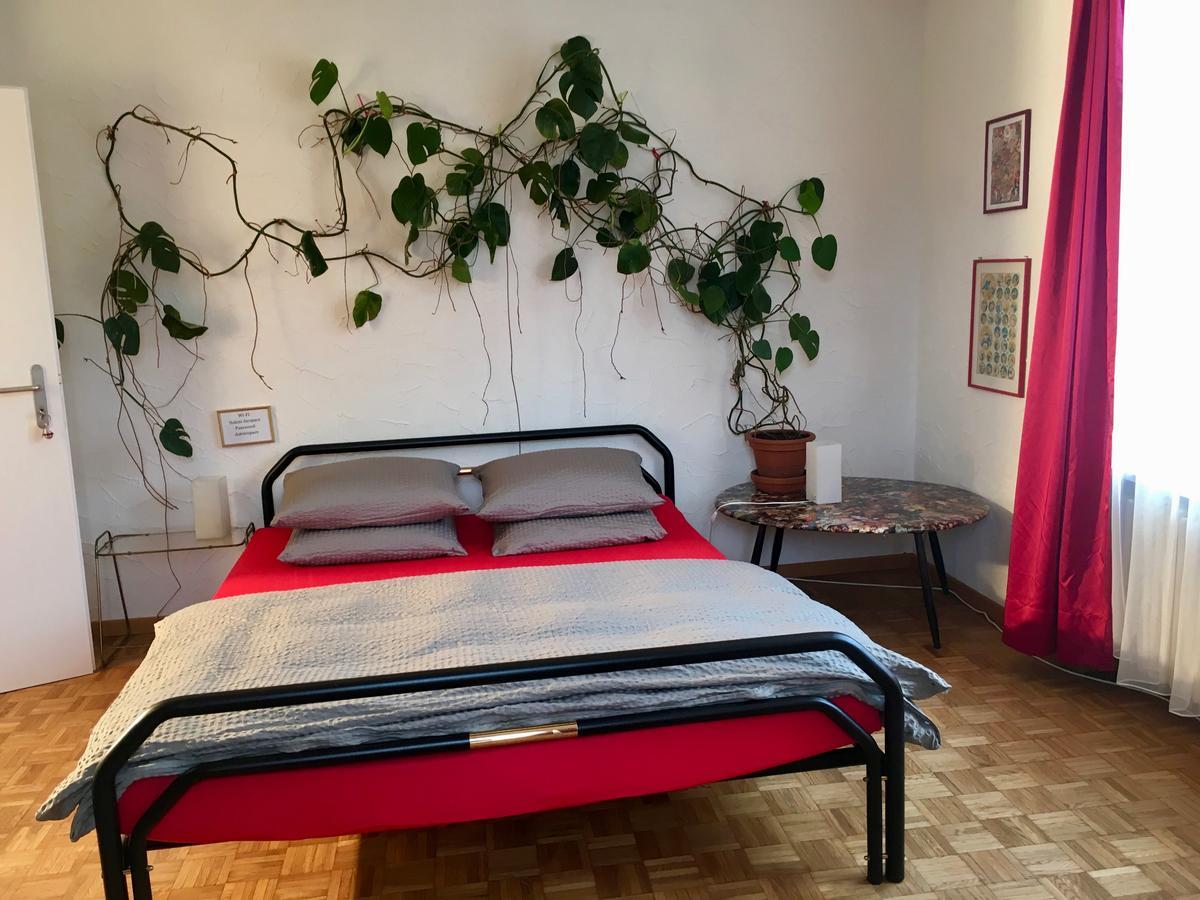 Dakini'S Bed & Breakfast Zurich Ngoại thất bức ảnh